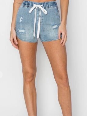 Risen Women’s Light Blue Denim Drawstring Shorts Size M/L # 1283